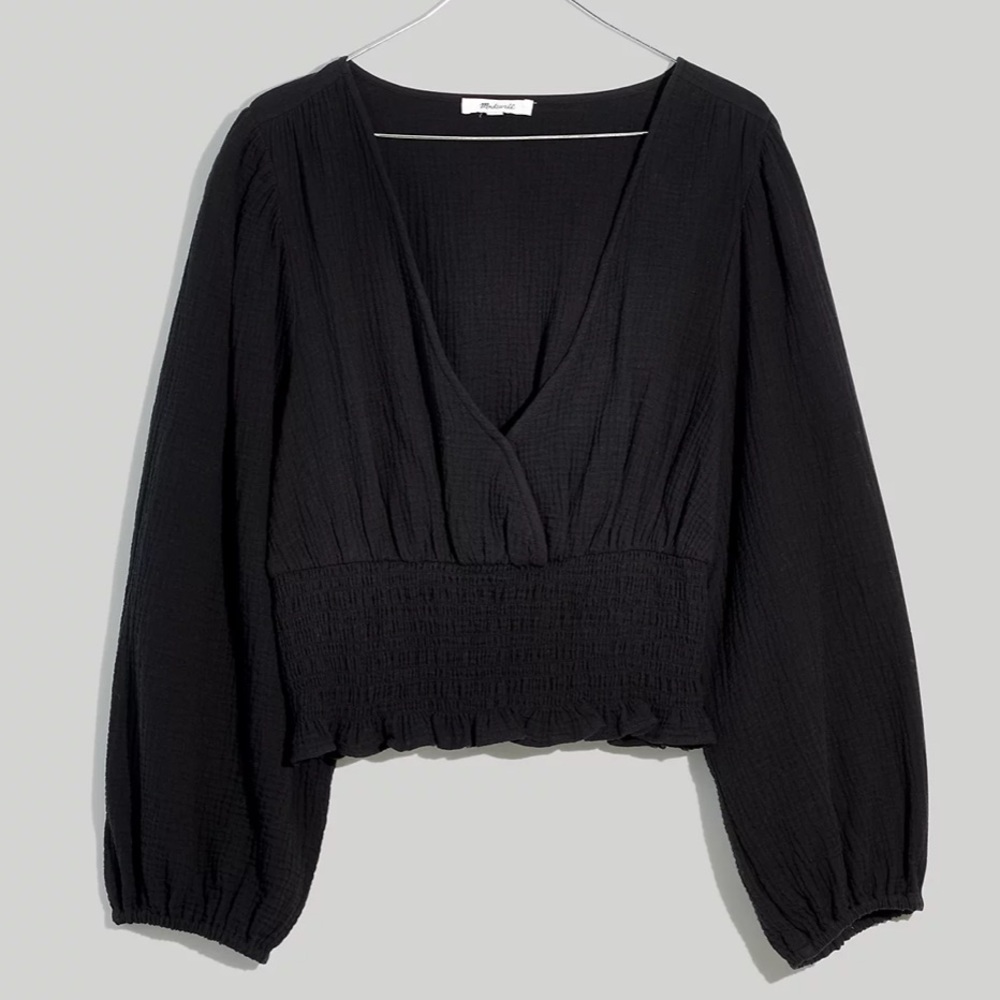 NWT. Madewell Lightspun Julianne Smocked-Waist Top in Medium